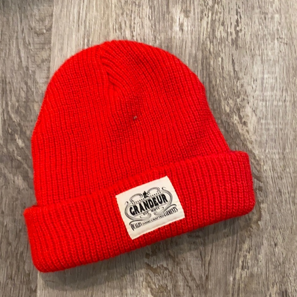 Grandeur Skateshop Beanie